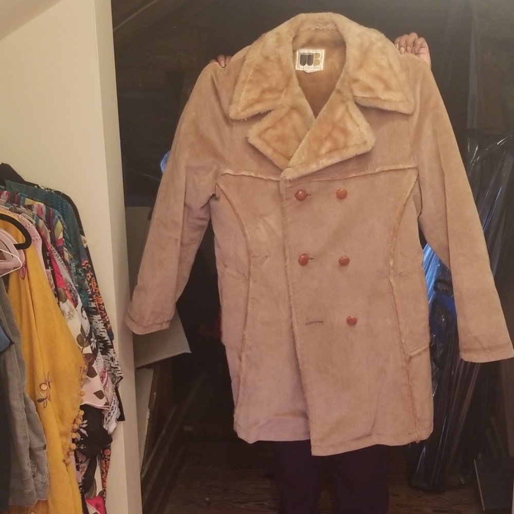Size 42 William Barry stylish retro winter coat